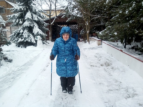 Зимняя скандинавская ходьба